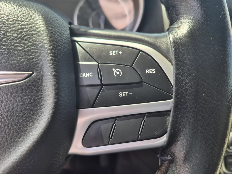2018 Chrysler 300 C 