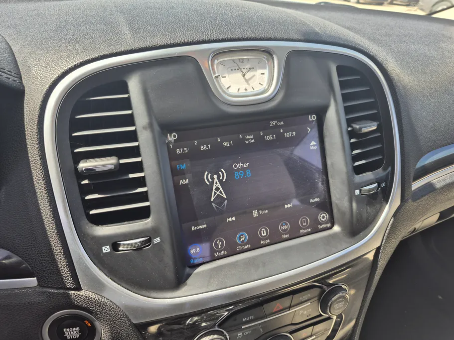 2018 Chrysler 300 C 