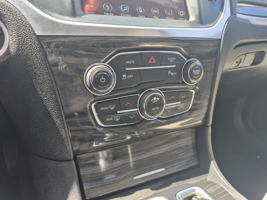 2018 Chrysler 300 C 