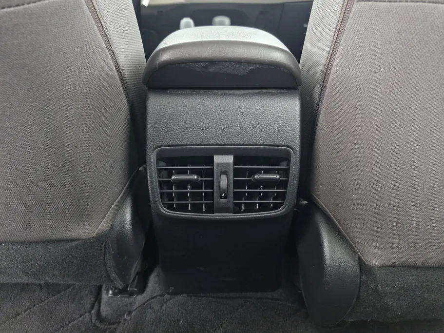 تويوتا كورولا XLI 2023 