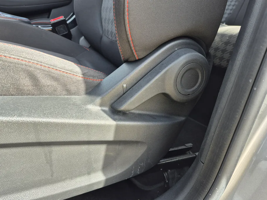 ام جي ZS STD 2023 