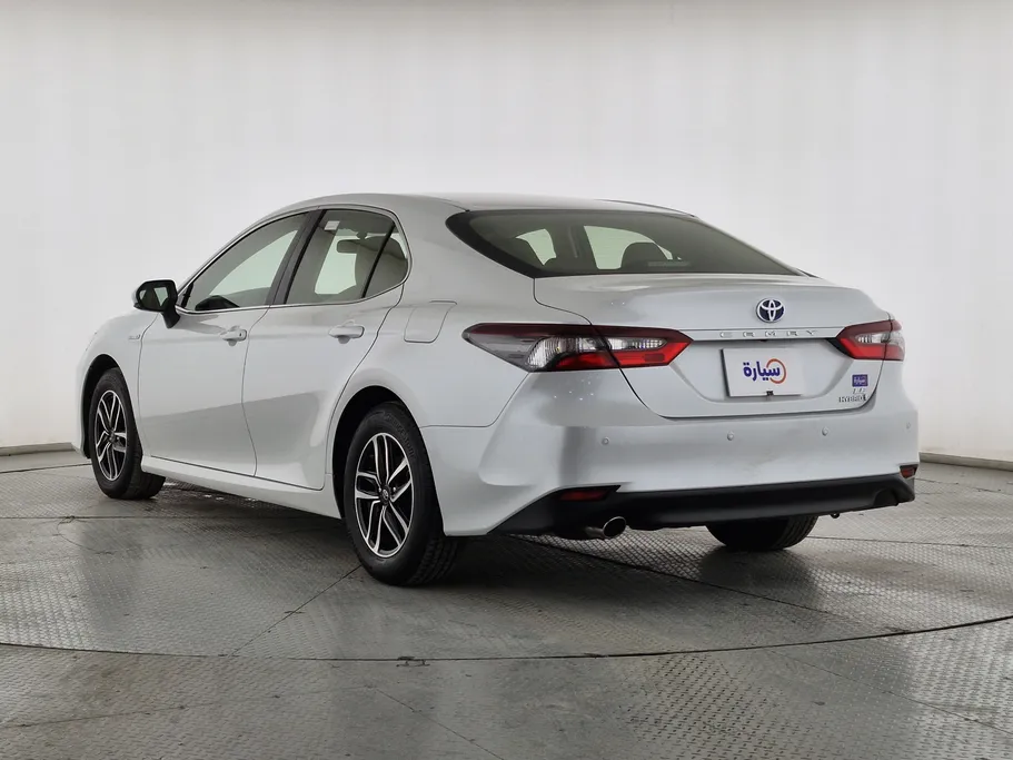 2024 Toyota Camry  LE HEV 