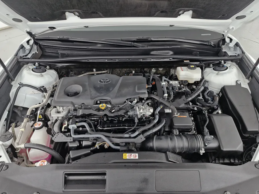 2024 Toyota Camry  LE HEV 