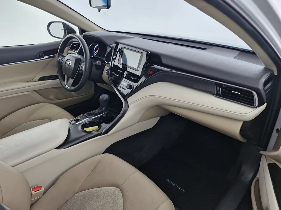 2024 Toyota Camry  LE HEV 