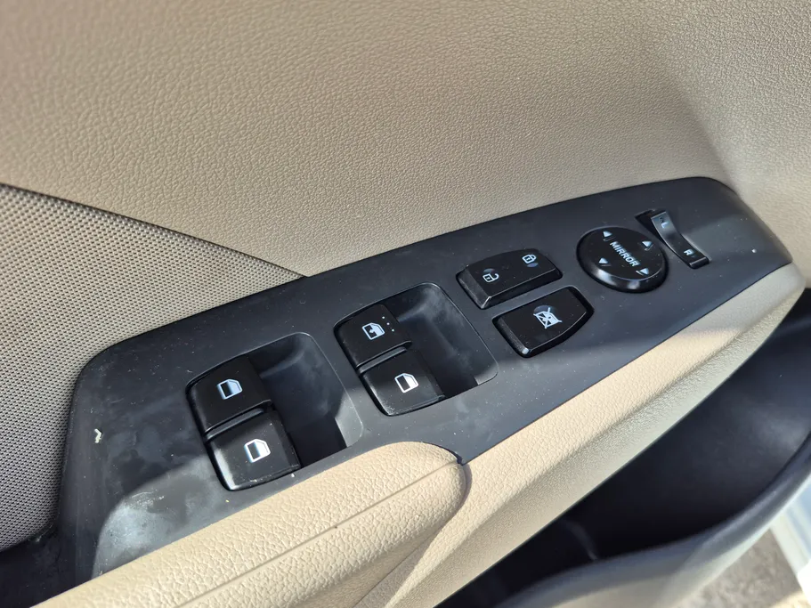 2023 Hyundai Accent Smart 