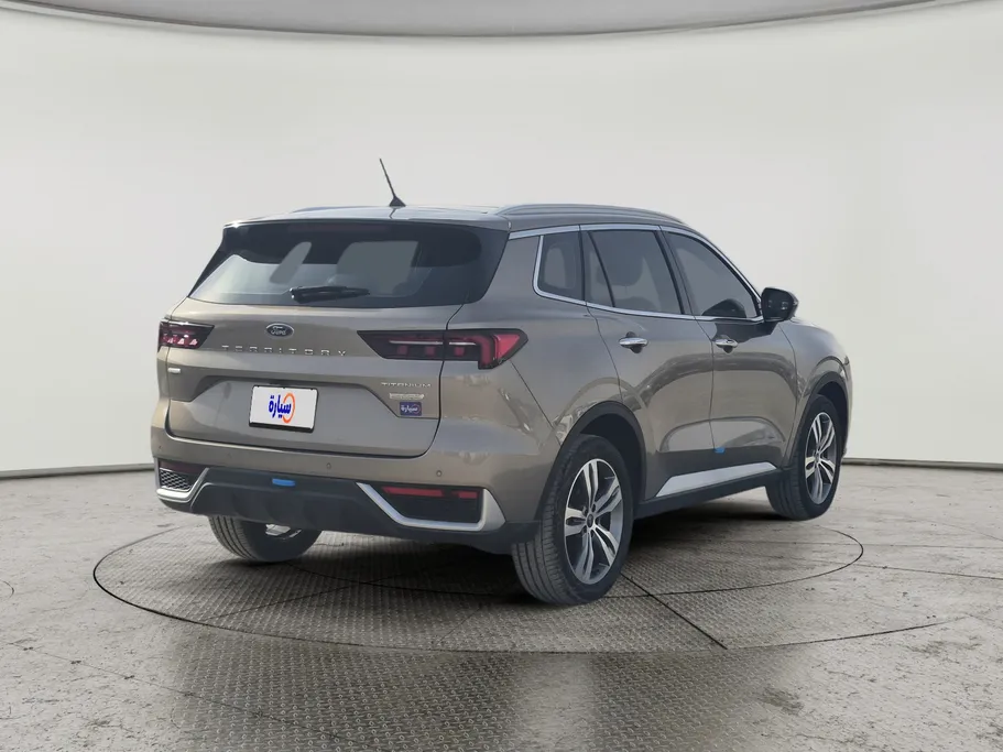 فورد تريتوري تيتانيوم 2023 