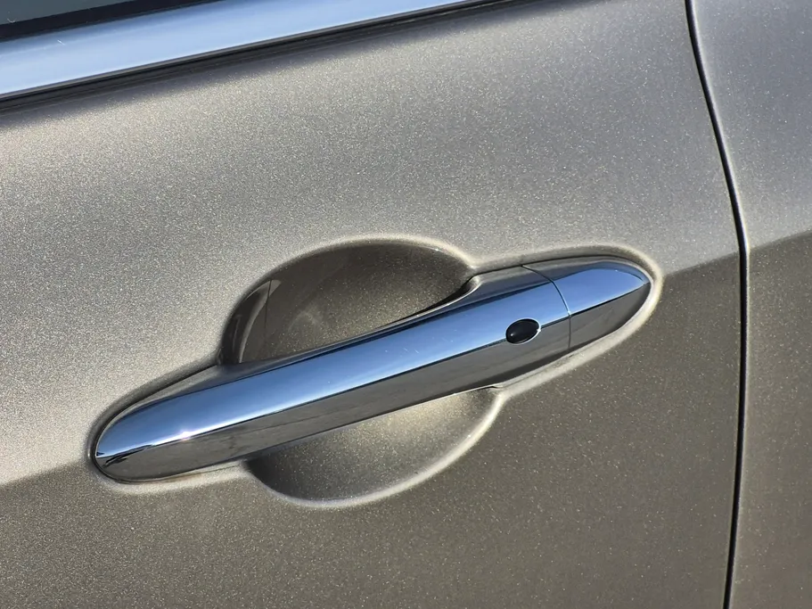 فورد تريتوري تيتانيوم 2023 