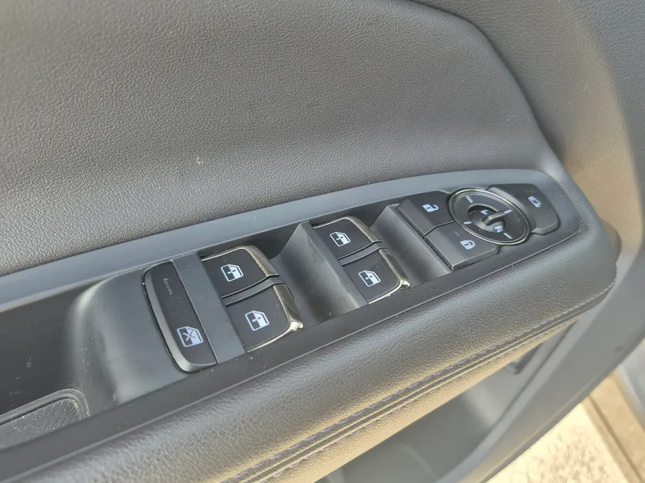 فورد تريتوري تيتانيوم 2023 