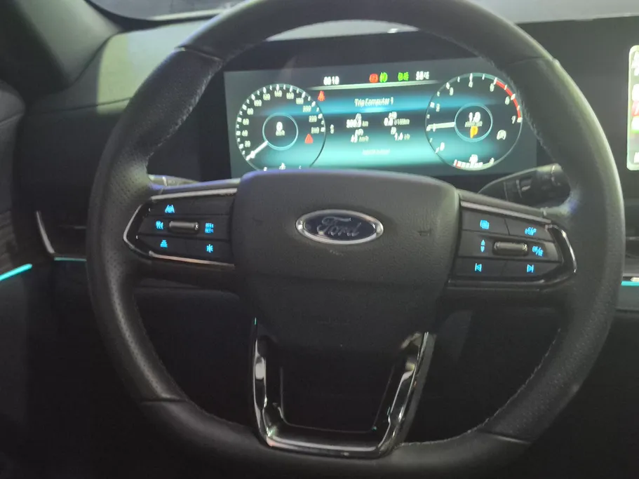 فورد تريتوري تيتانيوم 2023 