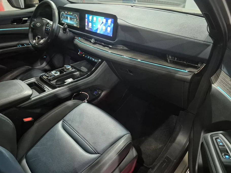 فورد تريتوري تيتانيوم 2023 