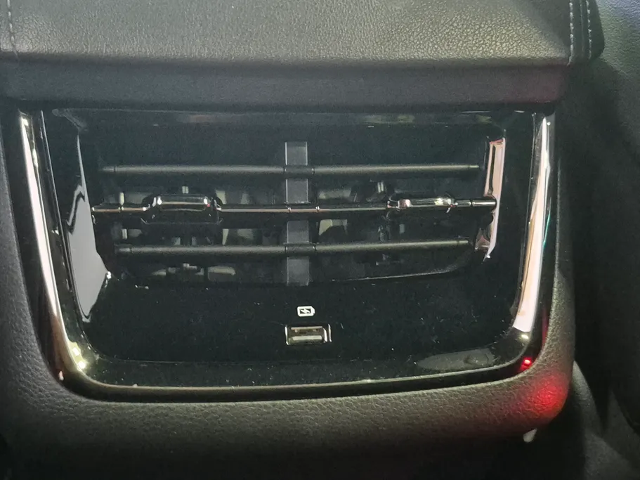 فورد تريتوري تيتانيوم 2023 