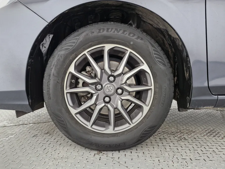 تويوتا يارس Y 2024 