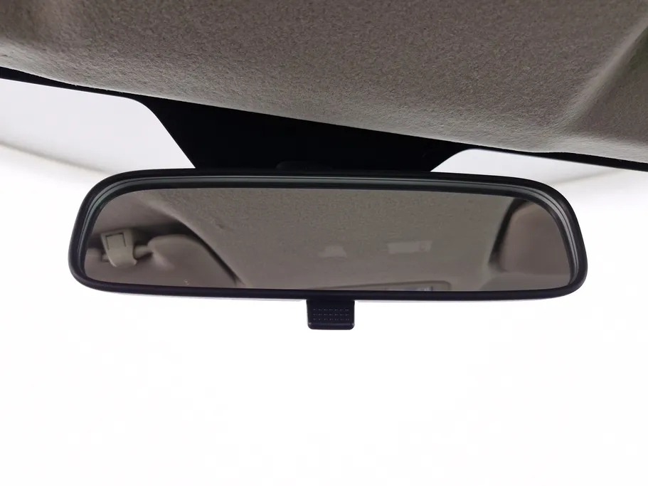 تويوتا يارس Y 2024 