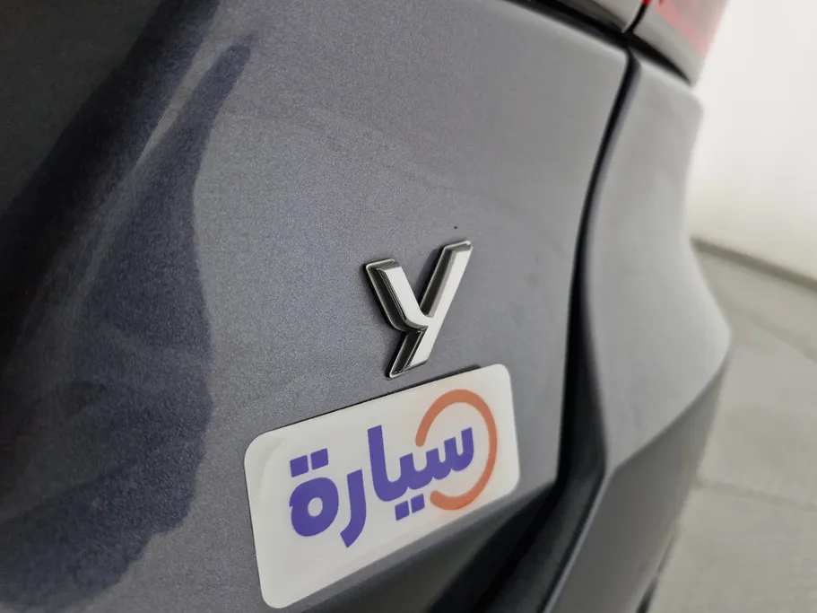 تويوتا يارس Y 2024 