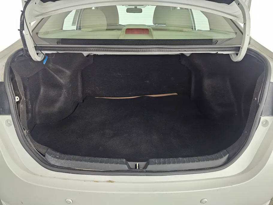 تويوتا يارس Y 2022 