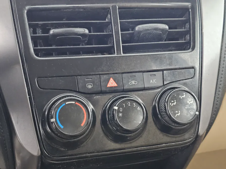 تويوتا يارس Y 2022 