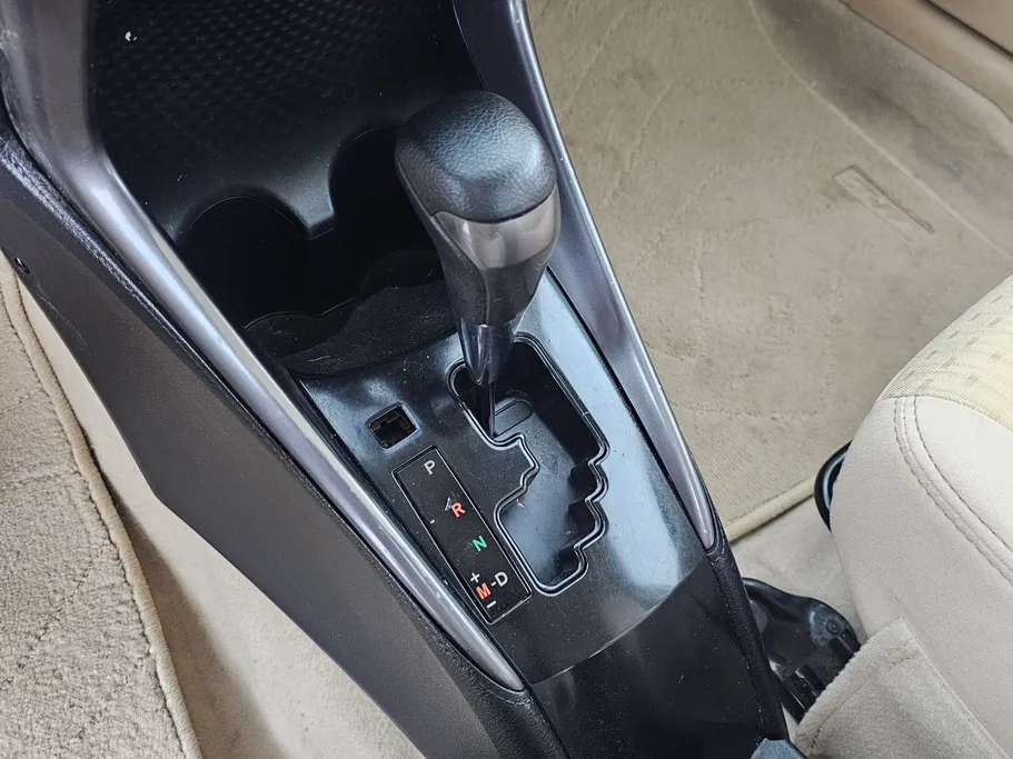 تويوتا يارس Y 2022 