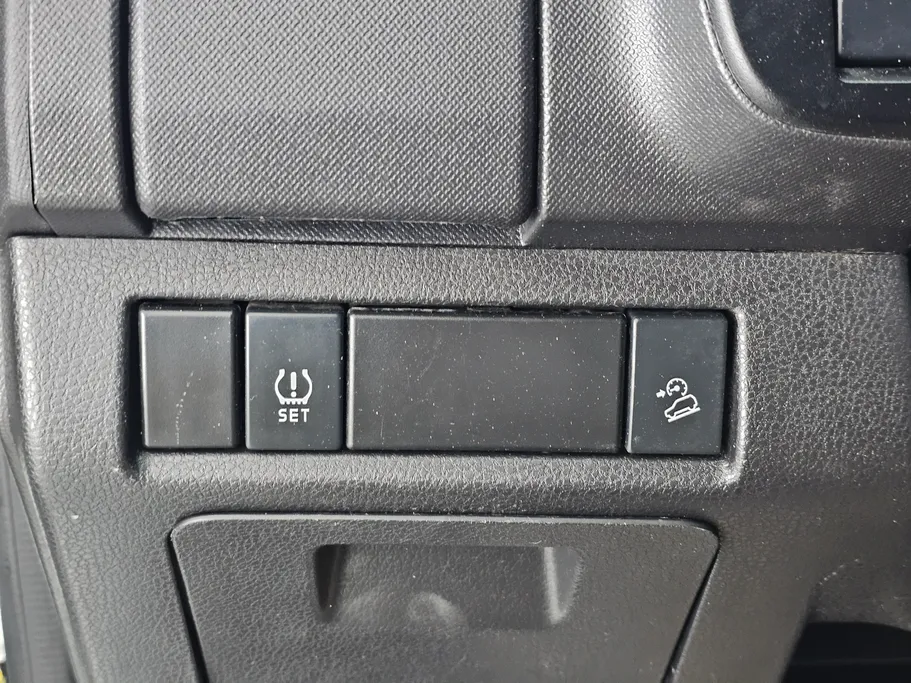 2022 Isuzu D-max DC 4x2 Diesel 