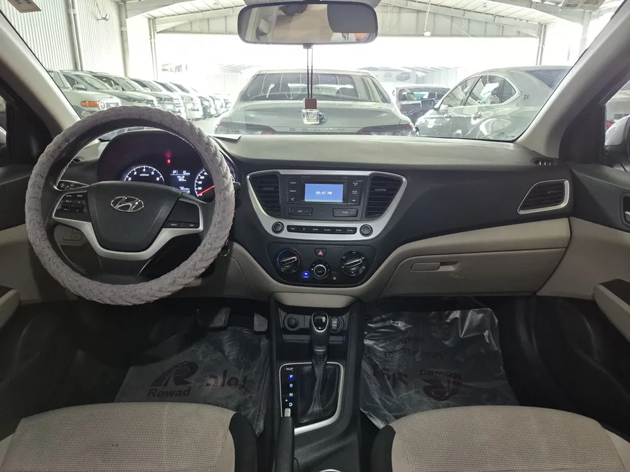 2022 Hyundai Accent Smart 