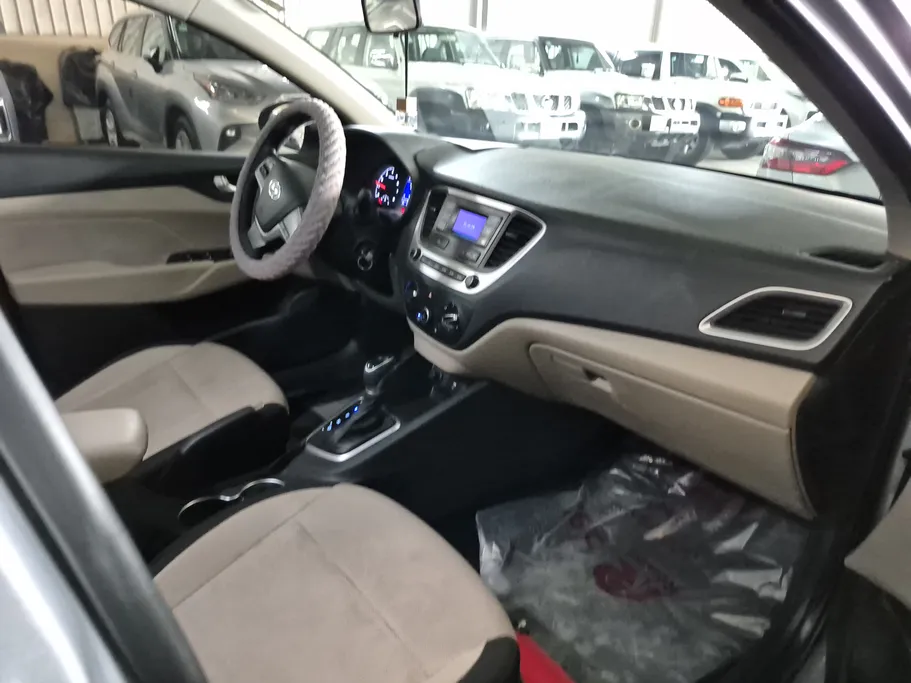 2022 Hyundai Accent Smart 