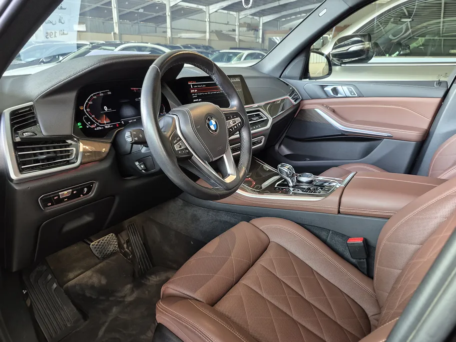 بي ام دبليو الفئة اكس 5 xDrive 40i 2023 