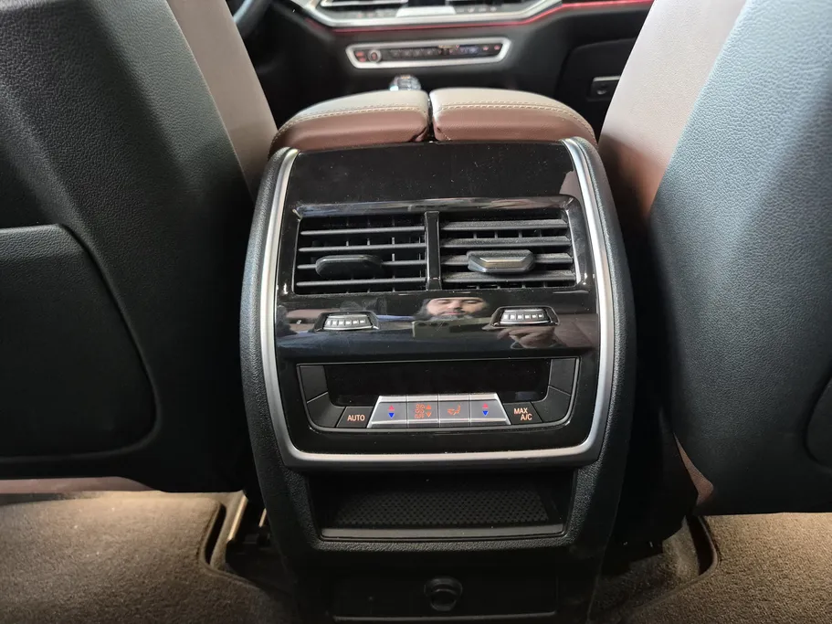 بي ام دبليو الفئة اكس 5 xDrive 40i 2023 