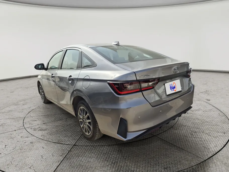 2023 Toyota Yaris  Y 