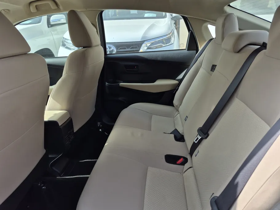 2023 Toyota Yaris  Y 