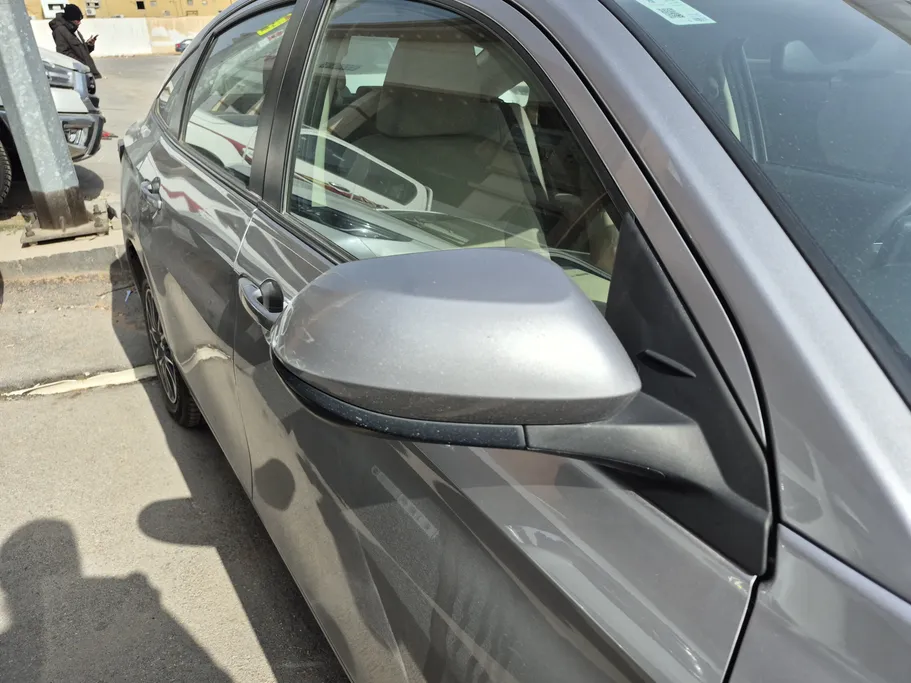 2023 Toyota Yaris  Y 