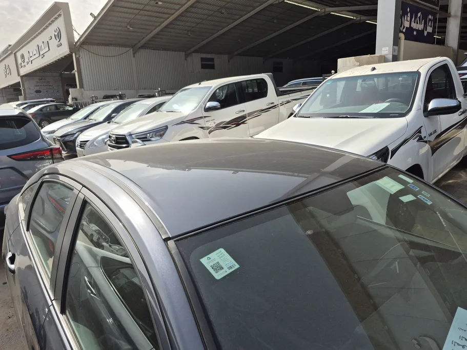 2023 Toyota Yaris  Y 