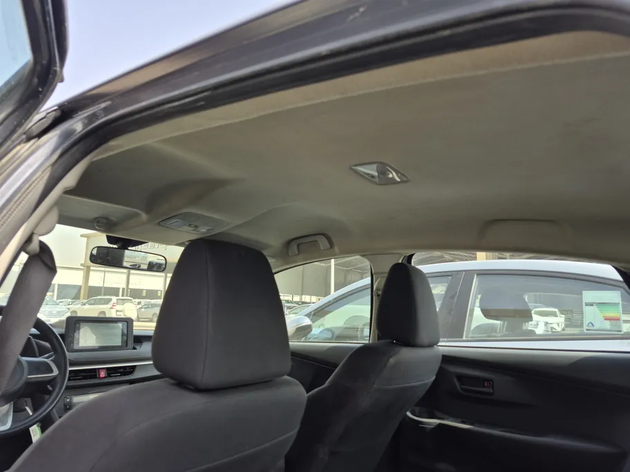 2023 Toyota Yaris  Y 