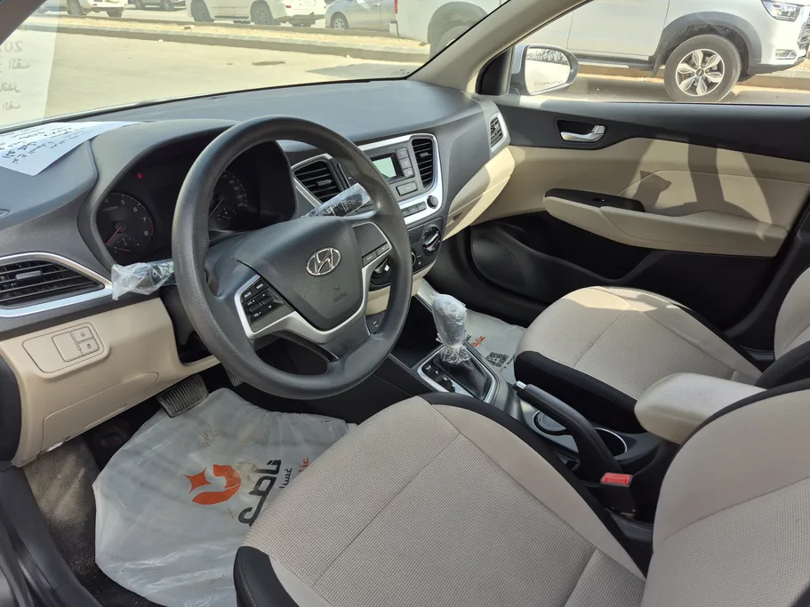 2022 Hyundai Accent Smart 