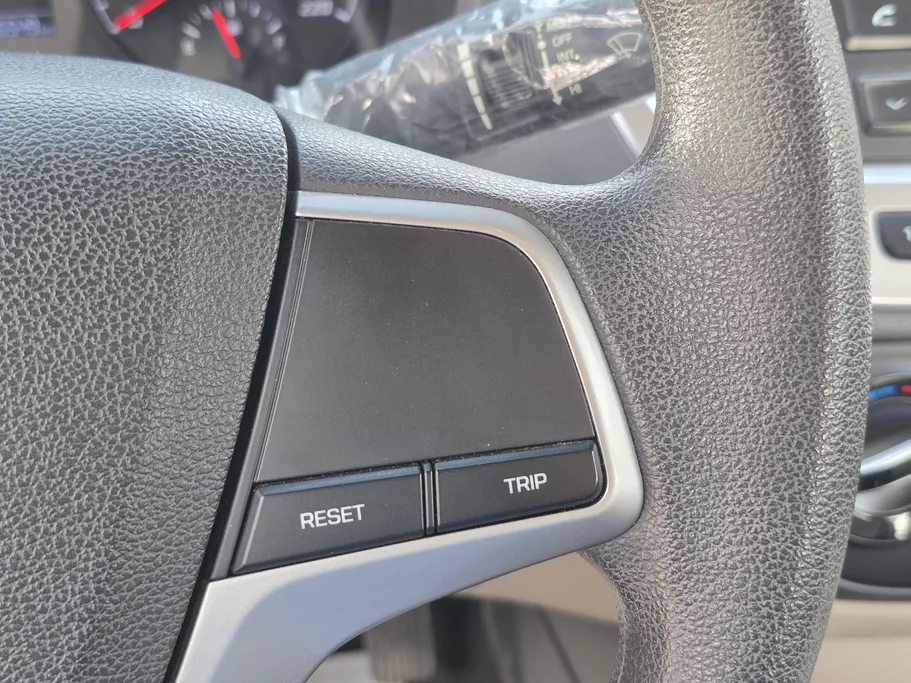 2022 Hyundai Accent Smart 