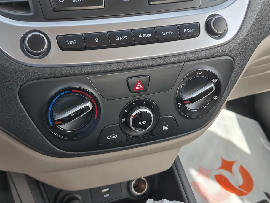 2022 Hyundai Accent Smart 