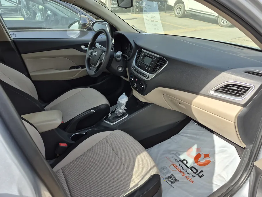 2022 Hyundai Accent Smart 