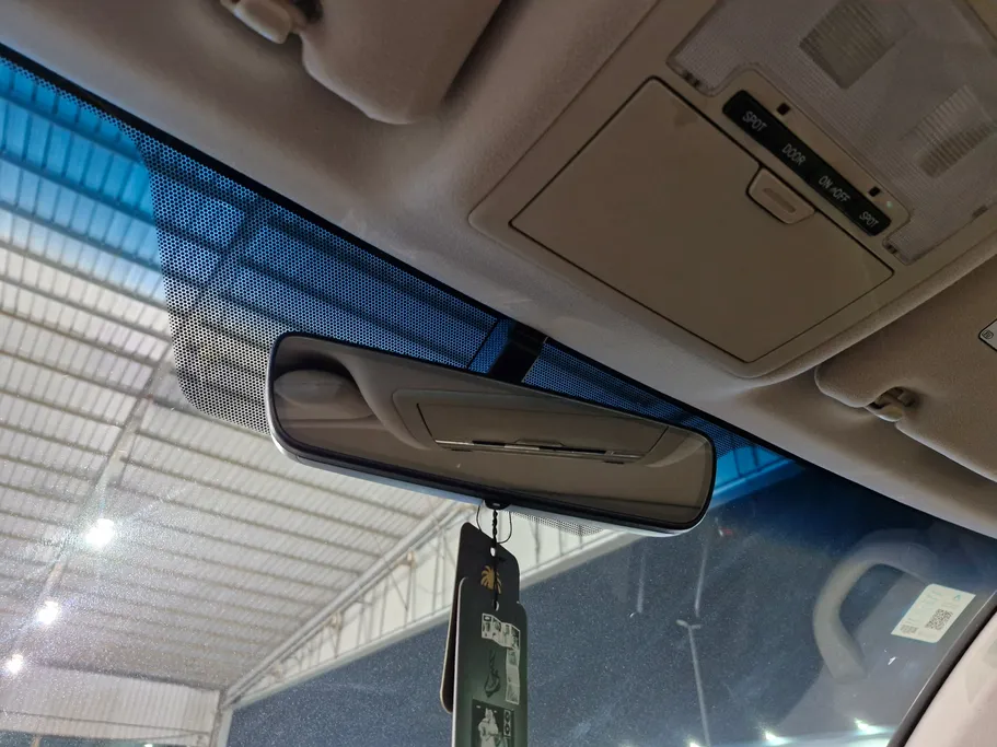 تويوتا لاندكروزر Grand Touring 2020 