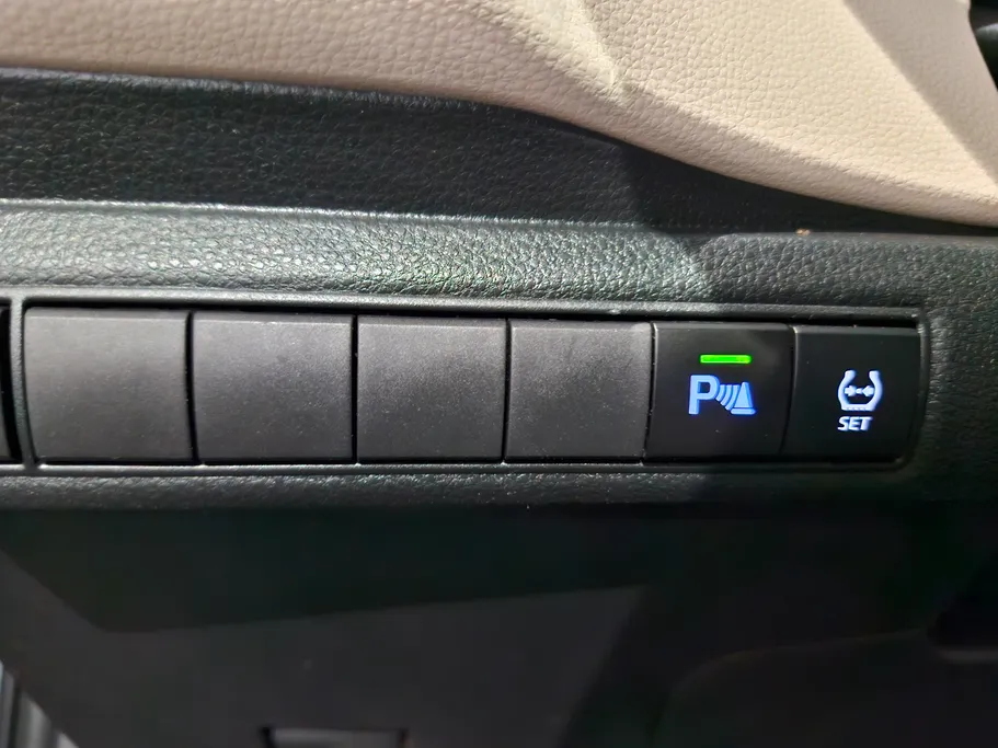 تويوتا كورولا XLI Executive 2024 