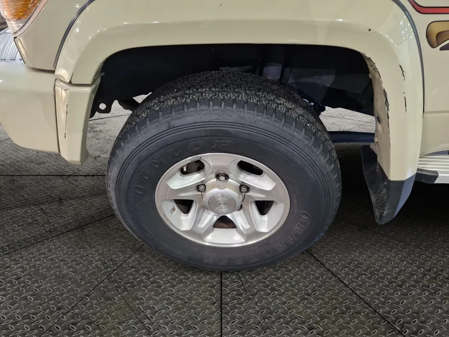 2021 Toyota Land Cruiser Pickup LX 