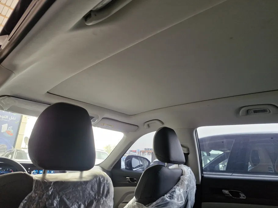 فورد تريتوري تيتانيوم 2025 