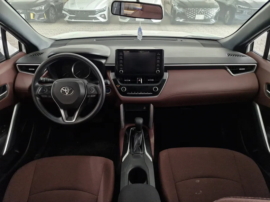 تويوتا كورولا كروس LE HEV 2023 