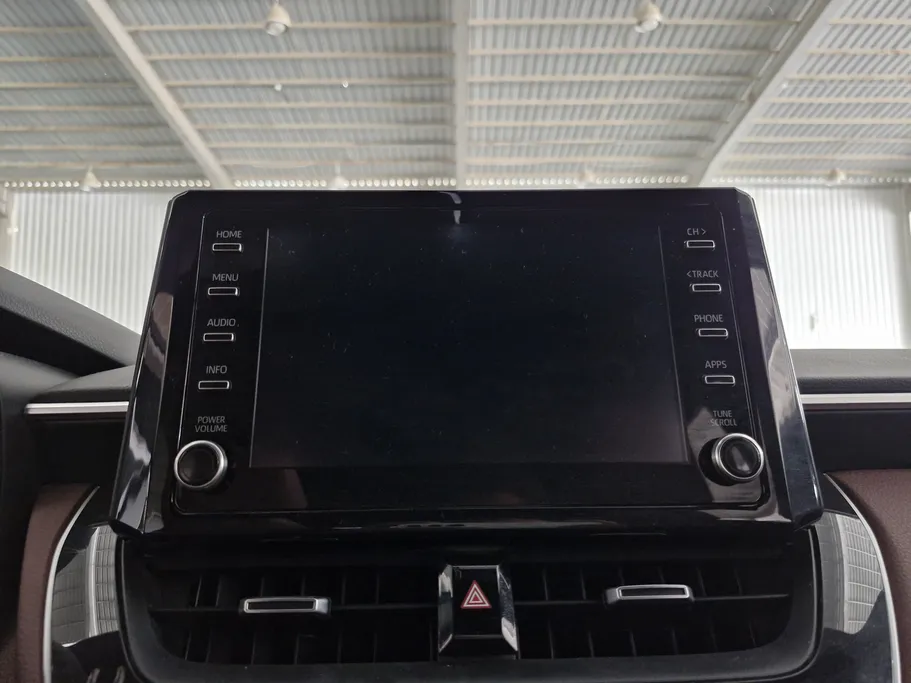 تويوتا كورولا كروس LE HEV 2023 