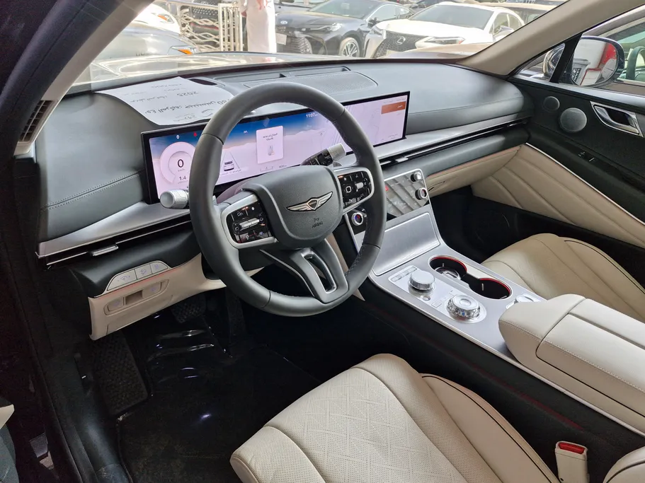 2025 جينيسيس GV80 Premium 