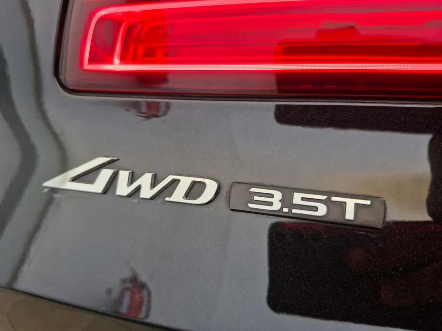 2025 جينيسيس GV80 Premium 