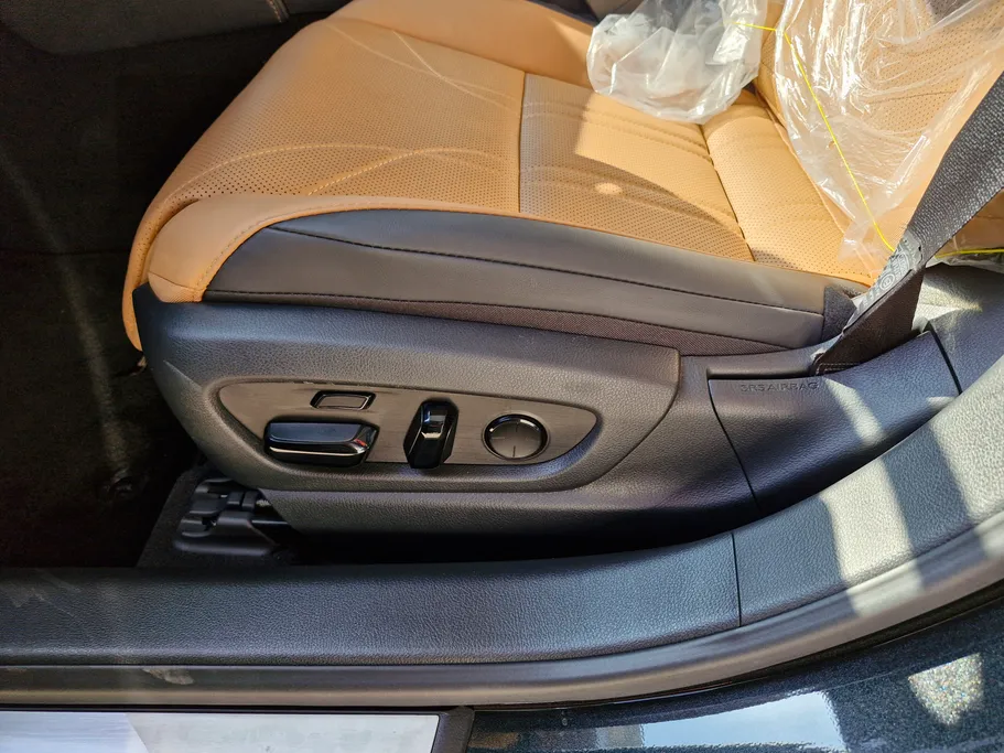 2025 Lexus ES 350 CC Elite 