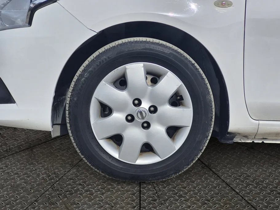 2022 نيسان Sunny Classic 