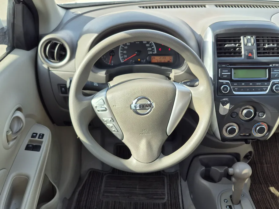 2022 نيسان Sunny Classic 