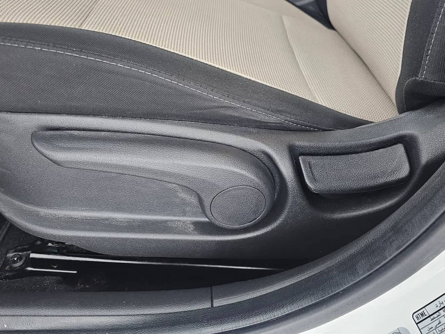 هيونداي اكسنت سمارت 2023 