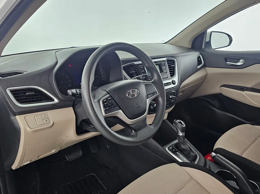 هيونداي اكسنت سمارت 2023 