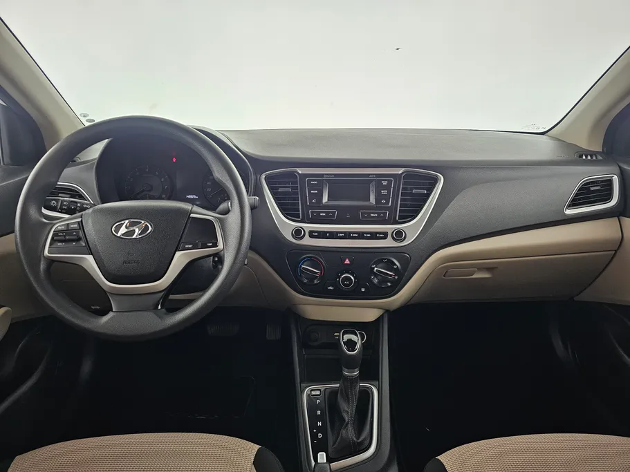 هيونداي اكسنت سمارت 2023 