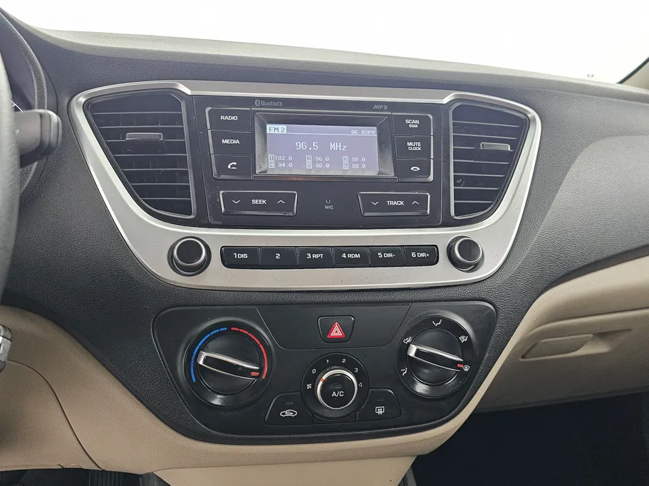 هيونداي اكسنت سمارت 2023 